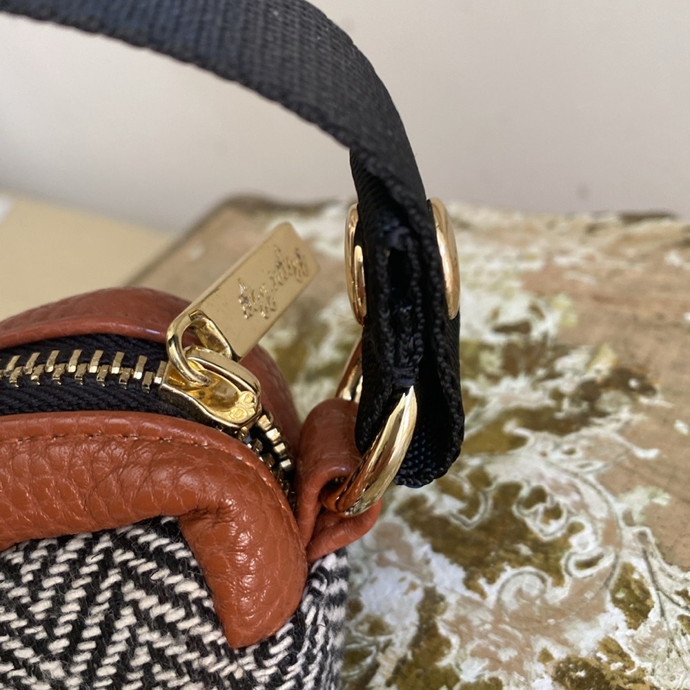itzy ritzy Black & Brown Mini Wristlet for Kids - Picture 5 of 12
